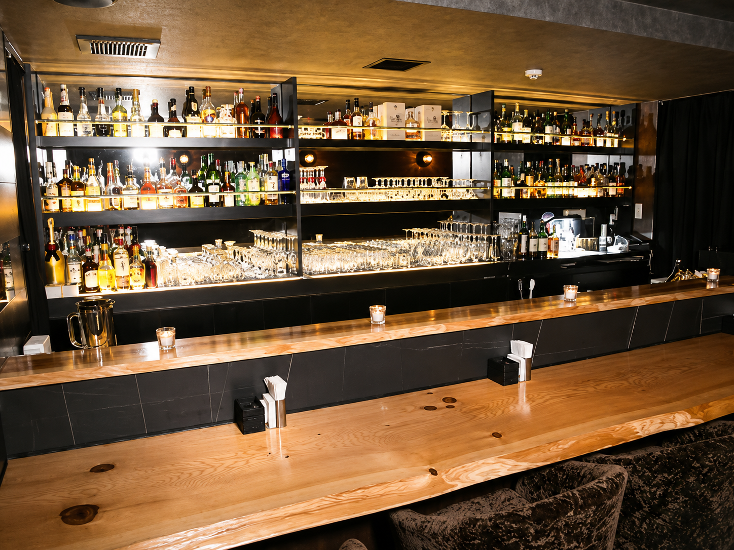 系列店Updraftの店内